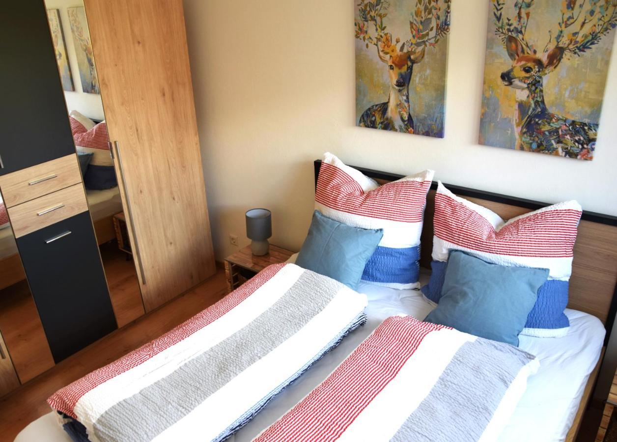 Daheim Im Hirschen Apartamento Schönwalde Exterior foto